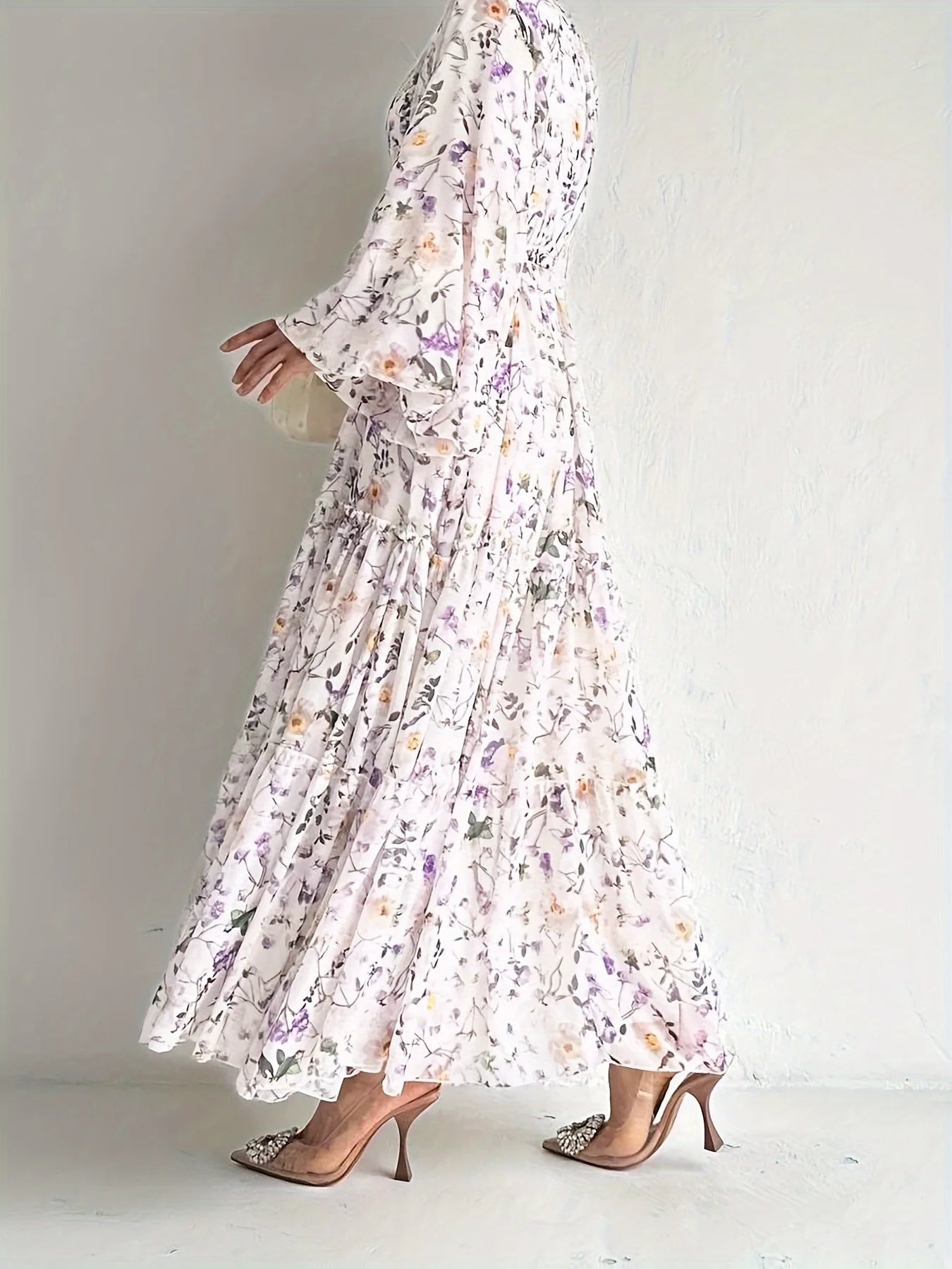 Muslim Dresses for Women Elegant Middle East Chiffon Abayas with Flowers and Belt High Waist Round Neck Summer Robe